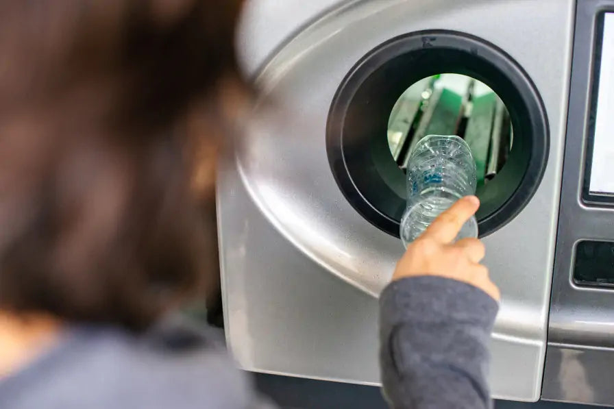 Iceland Trial a Reverse Vending Machine in Fulham